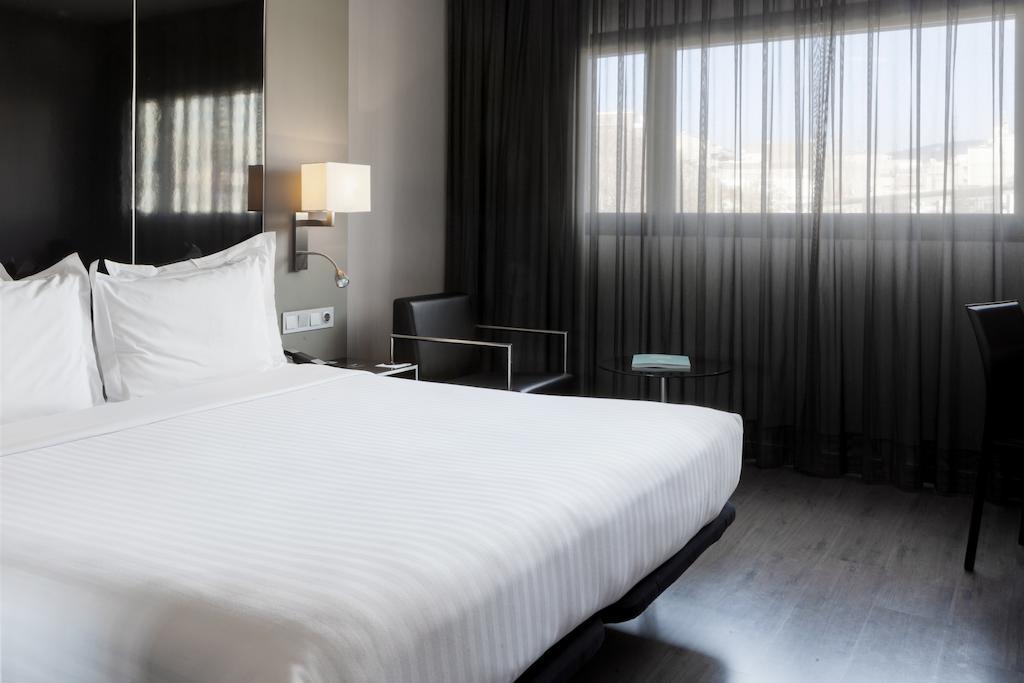 Ac Hotel Sants By Marriott Barcelona Zewnętrze zdjęcie