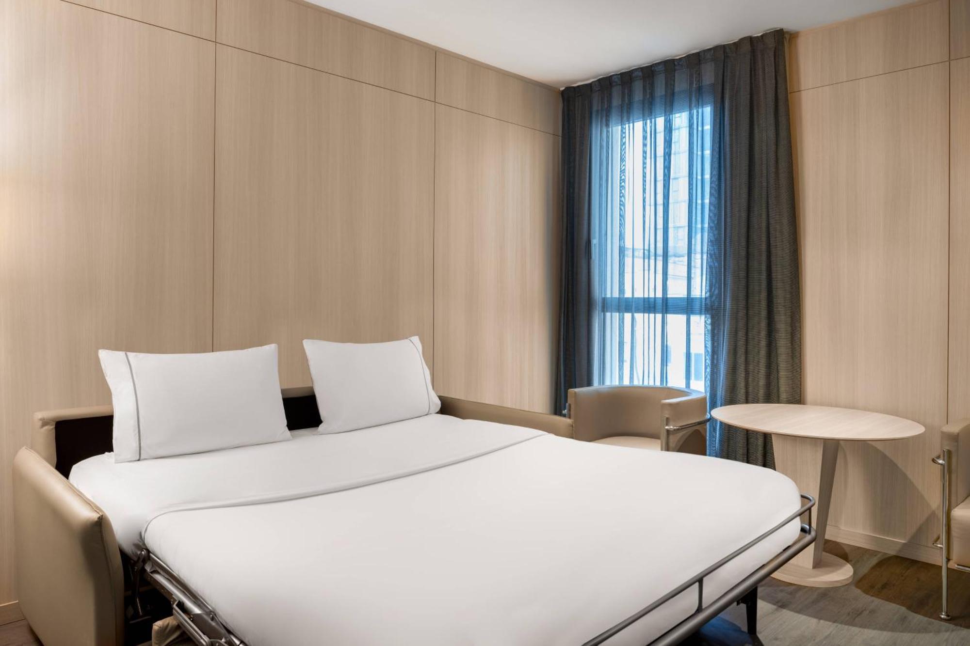Ac Hotel Sants By Marriott Barcelona Zewnętrze zdjęcie