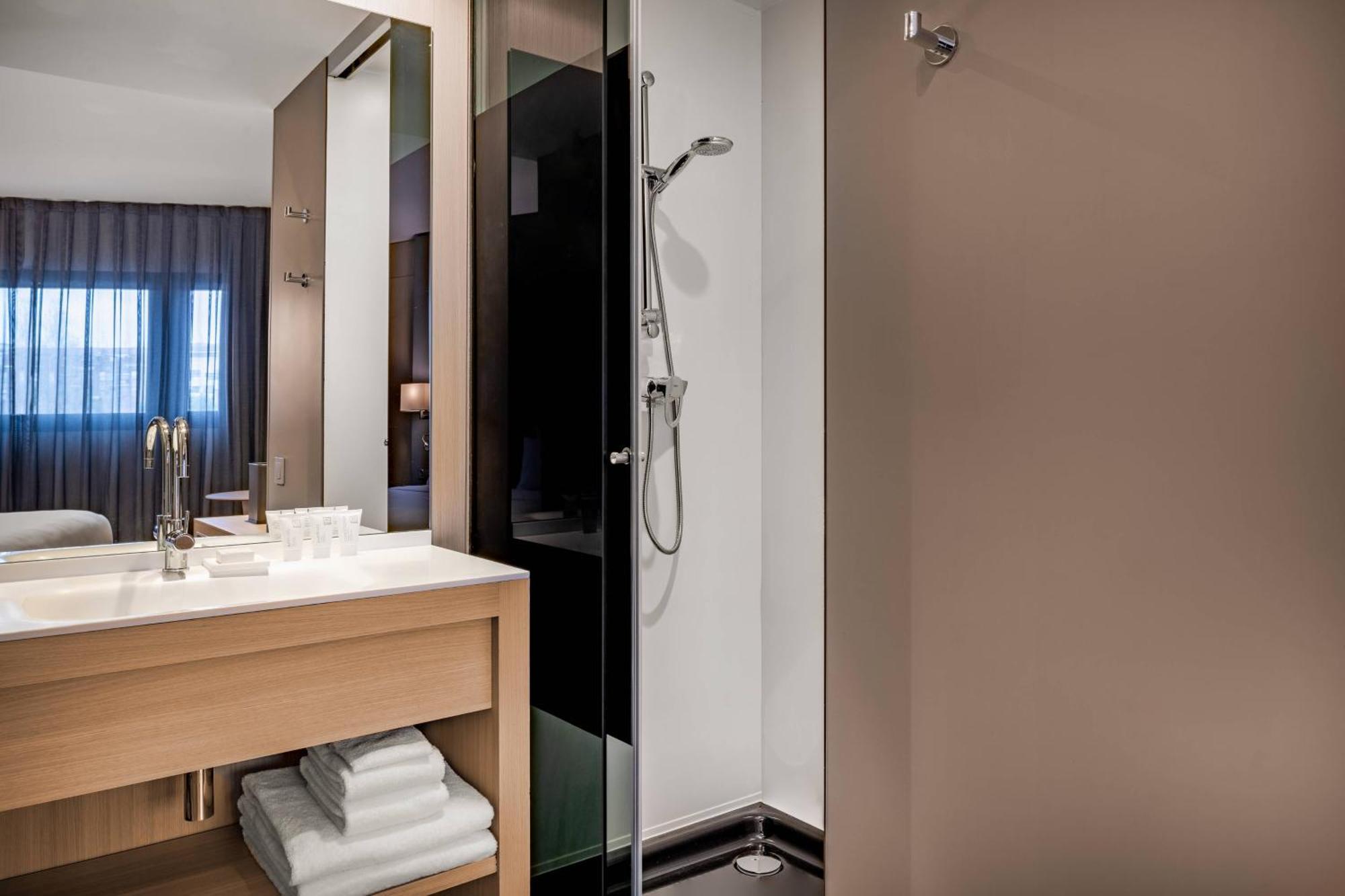 Ac Hotel Sants By Marriott Barcelona Zewnętrze zdjęcie
