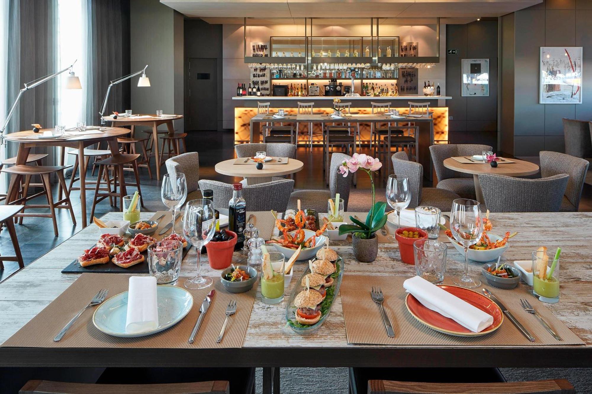 Ac Hotel Sants By Marriott Barcelona Zewnętrze zdjęcie