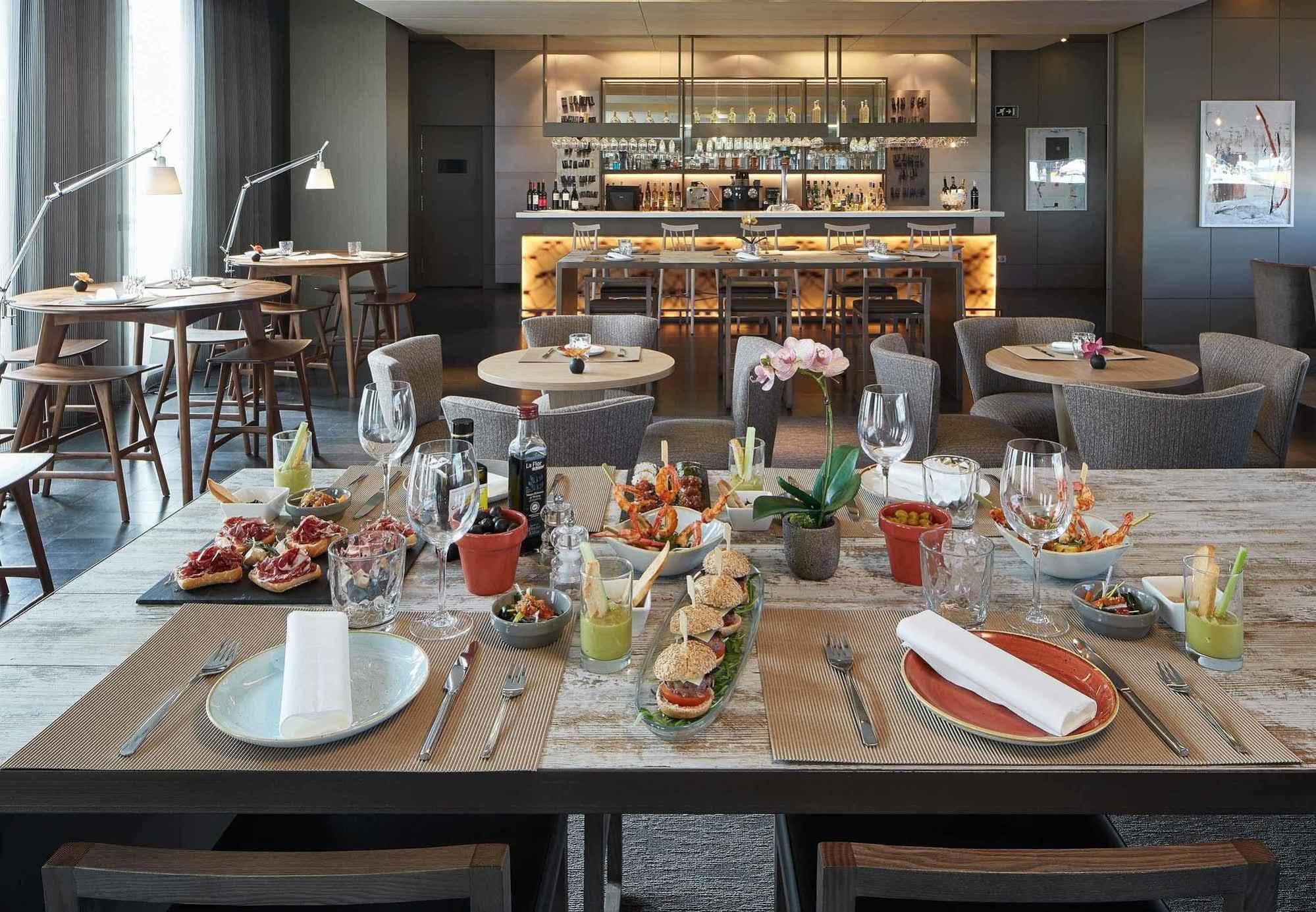 Ac Hotel Sants By Marriott Barcelona Zewnętrze zdjęcie